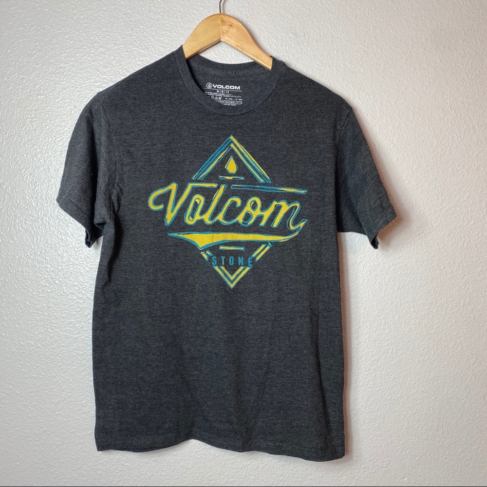 SOLD Volcom kids boys medium shirt size 12 - Picture 1 of 4